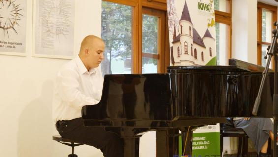 2017-06-04-orosz-kmg_033-kell_renamed_by_iws.jpg