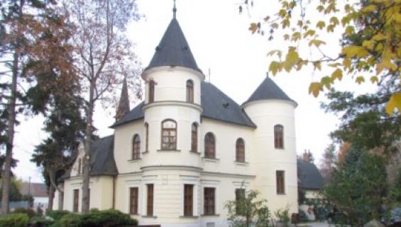 villa_web.jpg